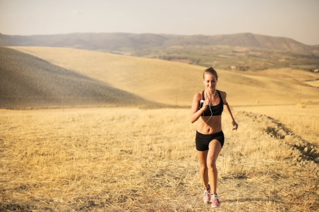 Tips for Exercising Safely Outdoors in Hot Weather